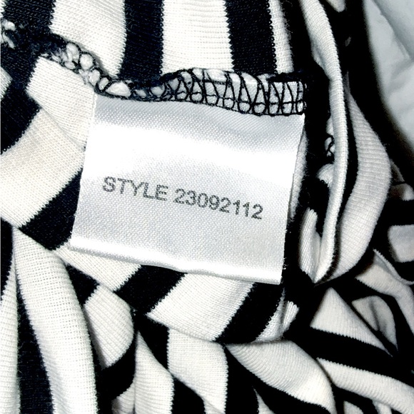 Tory Burch Stripe Turtleneck medium button cuffs long length black cream - Picture 5 of 16